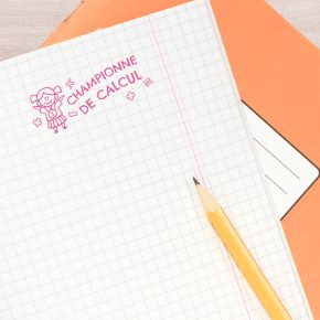 Tampon pour enseignant avec texte Championne de calcul