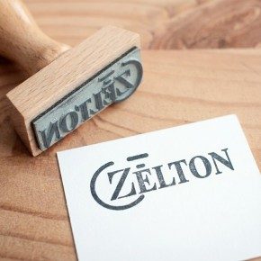 Tampon en bois personnalisé 4 lignes - 50x20mm